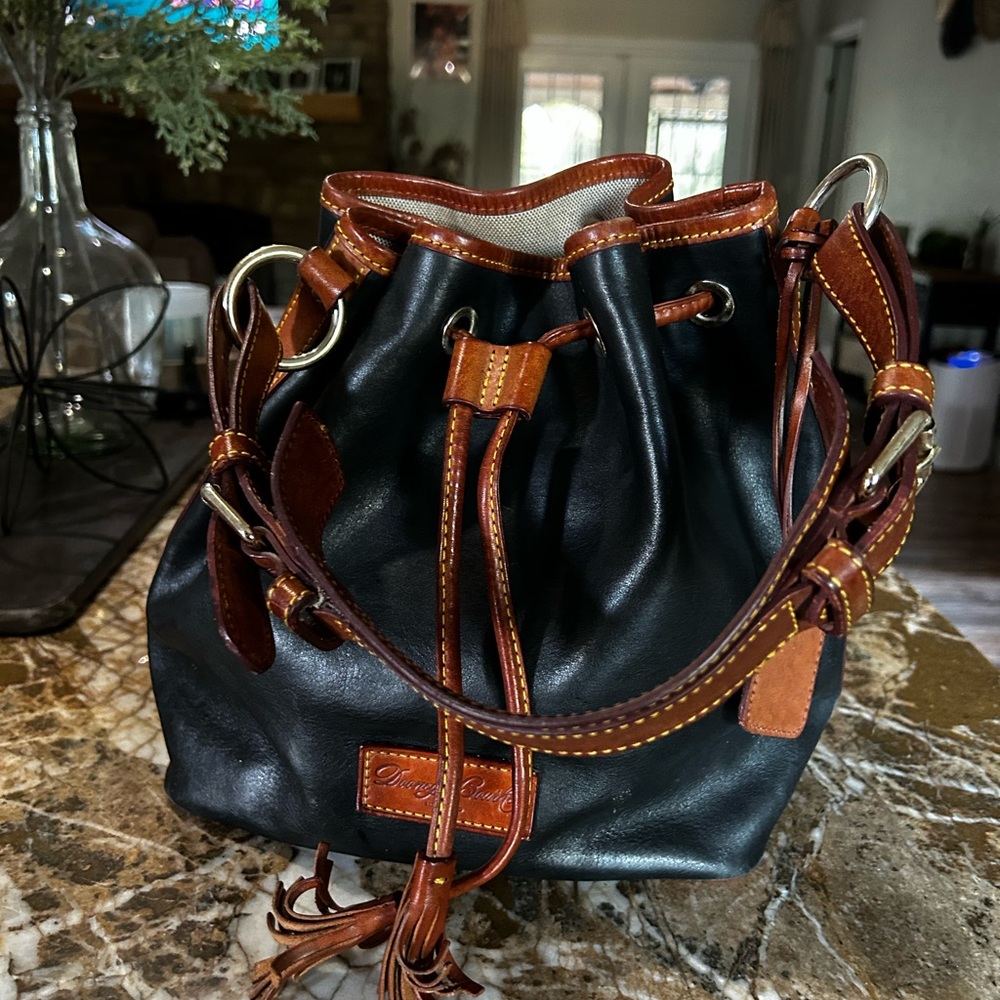 Vintage dooney and bourke